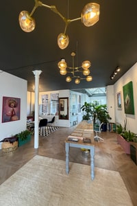 listings.show.sections.photos.alt
