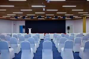 listings.show.sections.photos.alt