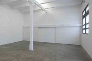 listings.show.sections.photos.alt