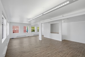 listings.show.sections.photos.alt