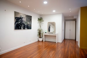 listings.show.sections.photos.alt