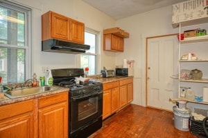 listings.show.sections.photos.alt