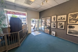 listings.show.sections.photos.alt