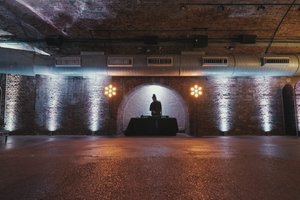 listings.show.sections.photos.alt