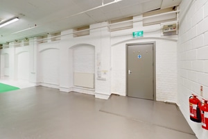 listings.show.sections.photos.alt