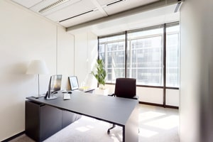 listings.show.sections.photos.alt