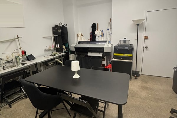 Fully Equipped Fashion Design Studio