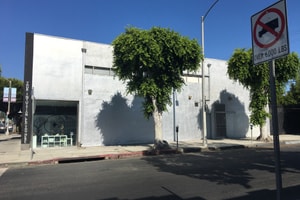 listings.show.sections.photos.alt