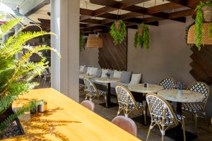 listings.show.sections.photos.alt