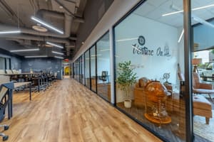 listings.show.sections.photos.alt