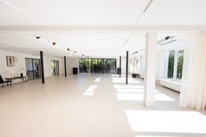 listings.show.sections.photos.alt