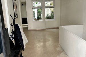 listings.show.sections.photos.alt