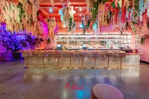 listings.show.sections.photos.alt