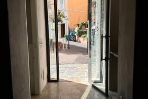 listings.show.sections.photos.alt