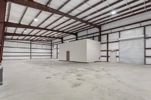 listings.show.sections.photos.alt