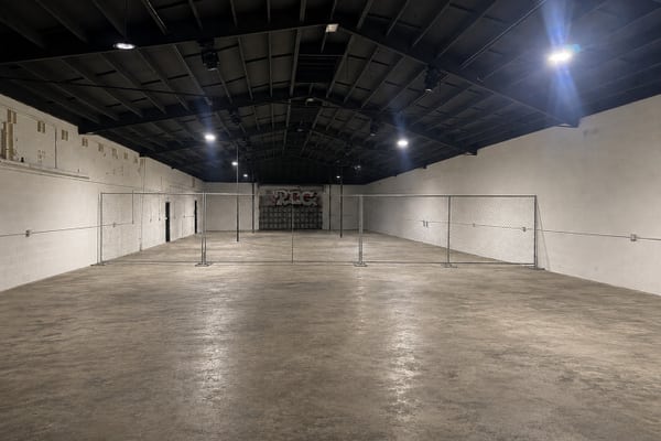 DTLA WAREHOUSE 7K SQFT INDOOR+2K SQFT OUTDOOR
