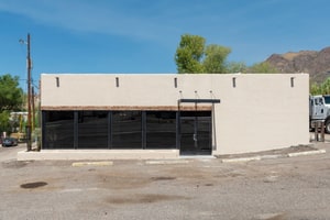 listings.show.sections.photos.alt