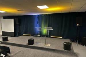 listings.show.sections.photos.alt