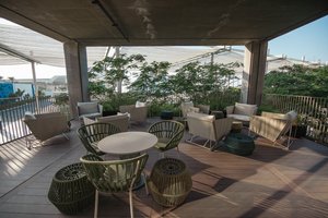 listings.show.sections.photos.alt