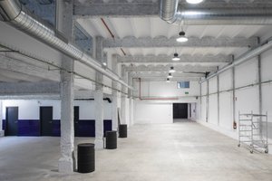 listings.show.sections.photos.alt