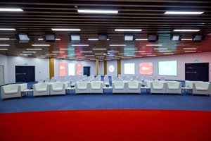 listings.show.sections.photos.alt