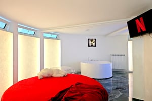 listings.show.sections.photos.alt