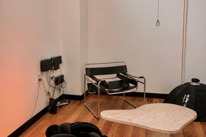 listings.show.sections.photos.alt