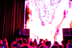 listings.show.sections.photos.alt