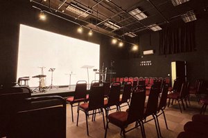 listings.show.sections.photos.alt