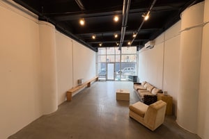 listings.show.sections.photos.alt