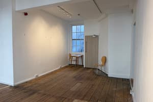 Loft style art gallery in prime Soho, foto 6