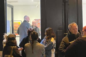 listings.show.sections.photos.alt