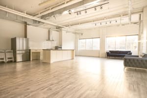 listings.show.sections.photos.alt