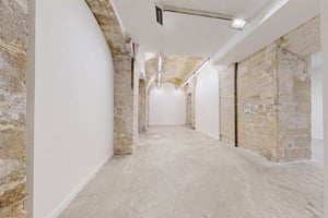 listings.show.sections.photos.alt