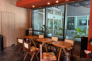 listings.show.sections.photos.alt