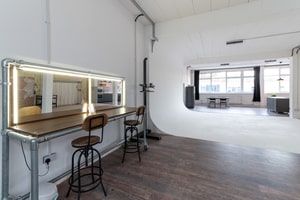 listings.show.sections.photos.alt