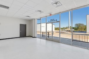 listings.show.sections.photos.alt