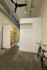 listings.show.sections.photos.alt