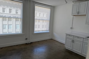 listings.show.sections.photos.alt