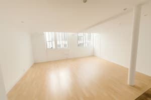 listings.show.sections.photos.alt