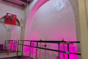 listings.show.sections.photos.alt