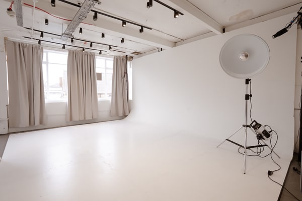 Central London Spacious Photo Content Studio - in the heart of Marylebone.