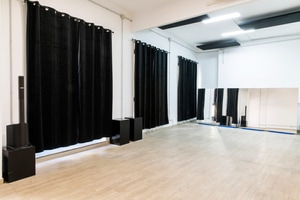 listings.show.sections.photos.alt