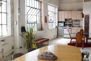 listings.show.sections.photos.alt