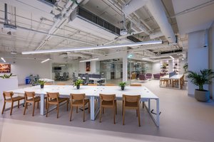 listings.show.sections.photos.alt