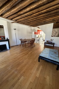 listings.show.sections.photos.alt