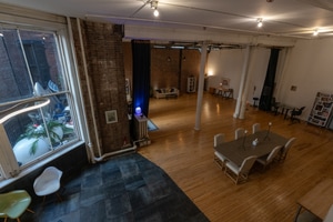 listings.show.sections.photos.alt