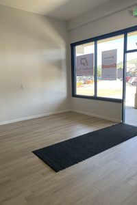 listings.show.sections.photos.alt