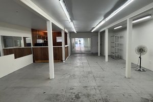 listings.show.sections.photos.alt