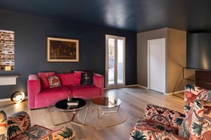 listings.show.sections.photos.alt